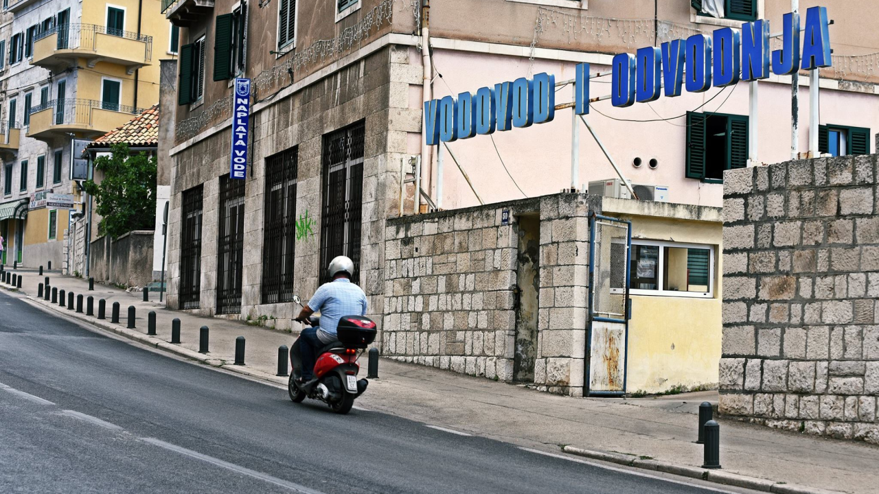 Doznajemo koliko je prigovora građana stiglo šibenskom Vodovodu na najavljeno drastično poskupljenje vode