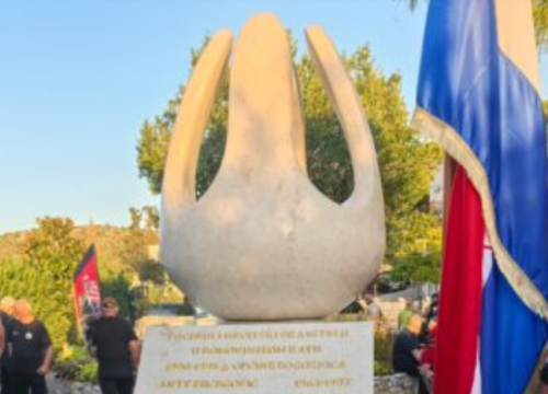 Otkriven spomenik četvorici poginulih rogozničkih branitelja