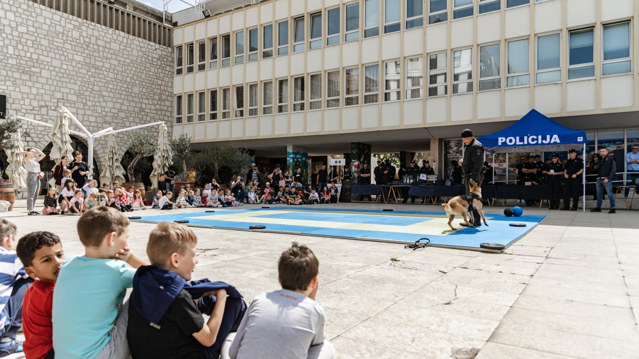 Usvajanje znanja i pravila: Policija će diljem županije ugostiti predškolce u svojim postajama