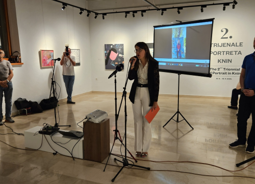 Fotografija 7 - U galeriji Kninskog muzeja otvoren 2. Trijenale portreta. Dodijeljene nagrade najboljim autorima