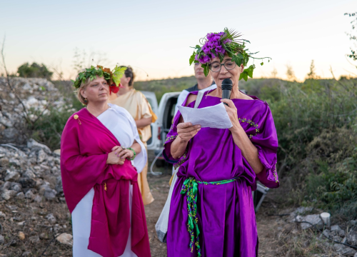 Fotografija 27 - Mirisi, zvukovi i vatra antike: Vodice proslavile Bakanalije