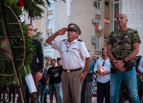 Fotografija 28 - Polaganjem vijenaca, komemoracijom, mimohodom i bakljadom obilježen 34. spomendan Rujanskog rata