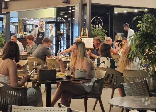 Posjetite Restoran Šarm, idealno mjesto za svako doba dana!