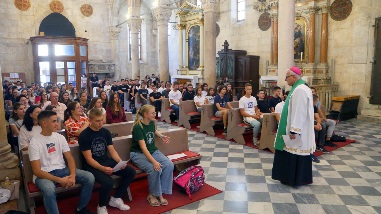 U katedrali održana molitva u povodu početka školske godine