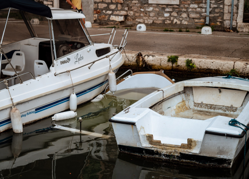 Fotografija 9 - FOTO Nevrijeme najviše problema izazvalo u Vodicama, čitatelji nam šalju fotografije poplavljenih cesta i parkirališta iz cijelog Šibenika