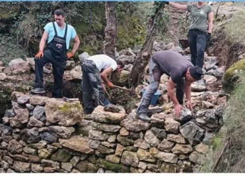 Na Zlarinu radionica suhozidanja i obnove lokve Gnjilovače: 'Neka se čuje šum vode kao nekada'