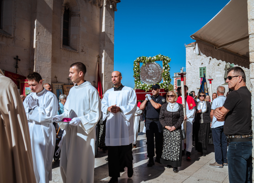 Fotografija 28 - FOTO Održana svečana procesija i sveta misa u povodu blagdana sv. Mihovila