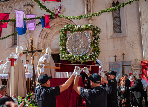 Fotografija 32 - FOTO Održana svečana procesija i sveta misa u povodu blagdana sv. Mihovila