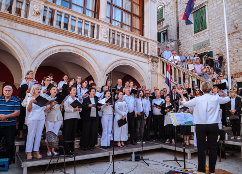 Fotografija 44 - FOTO Održana svečana procesija i sveta misa u povodu blagdana sv. Mihovila