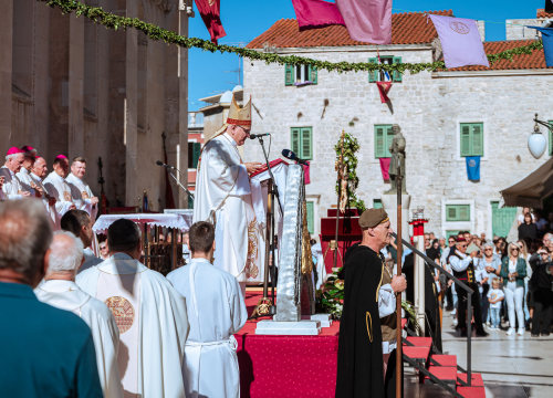 Fotografija 46 - FOTO Održana svečana procesija i sveta misa u povodu blagdana sv. Mihovila