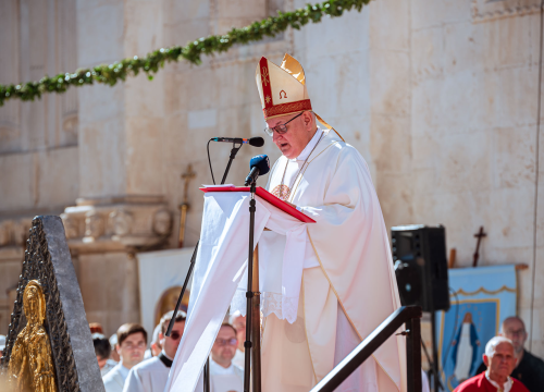 Fotografija 47 - FOTO Održana svečana procesija i sveta misa u povodu blagdana sv. Mihovila