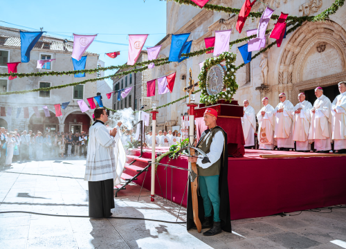 Fotografija 52 - FOTO Održana svečana procesija i sveta misa u povodu blagdana sv. Mihovila