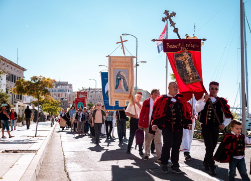 Fotografija 67 - FOTO Održana svečana procesija i sveta misa u povodu blagdana sv. Mihovila