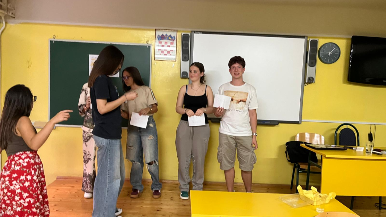 Učenici Ekonomske škole obilježili Europski dan jezika