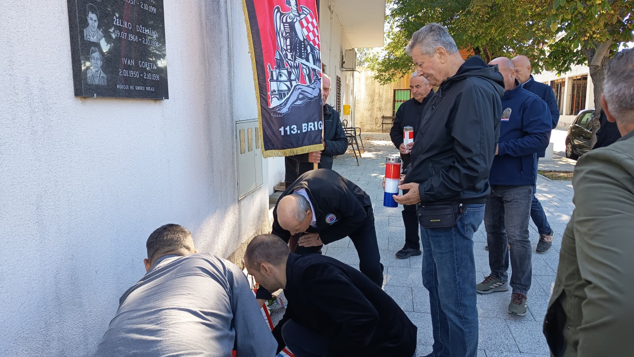 'Da se nikad ne zaboravi': Obilježena 34. obljetnica pogibije hrvatskih branitelja u Unešiću