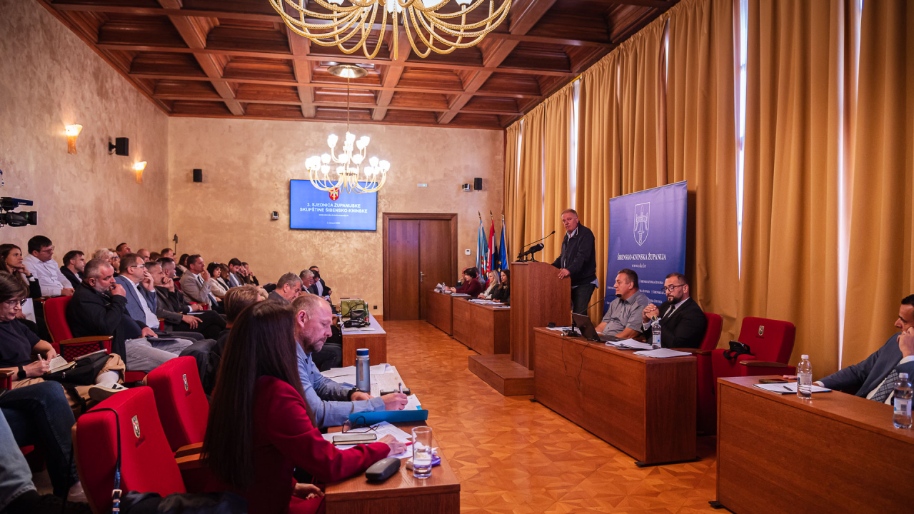 Oporba napustila sjednicu Županijske skupštine, vladajuća većina izglasala sve prijedloge