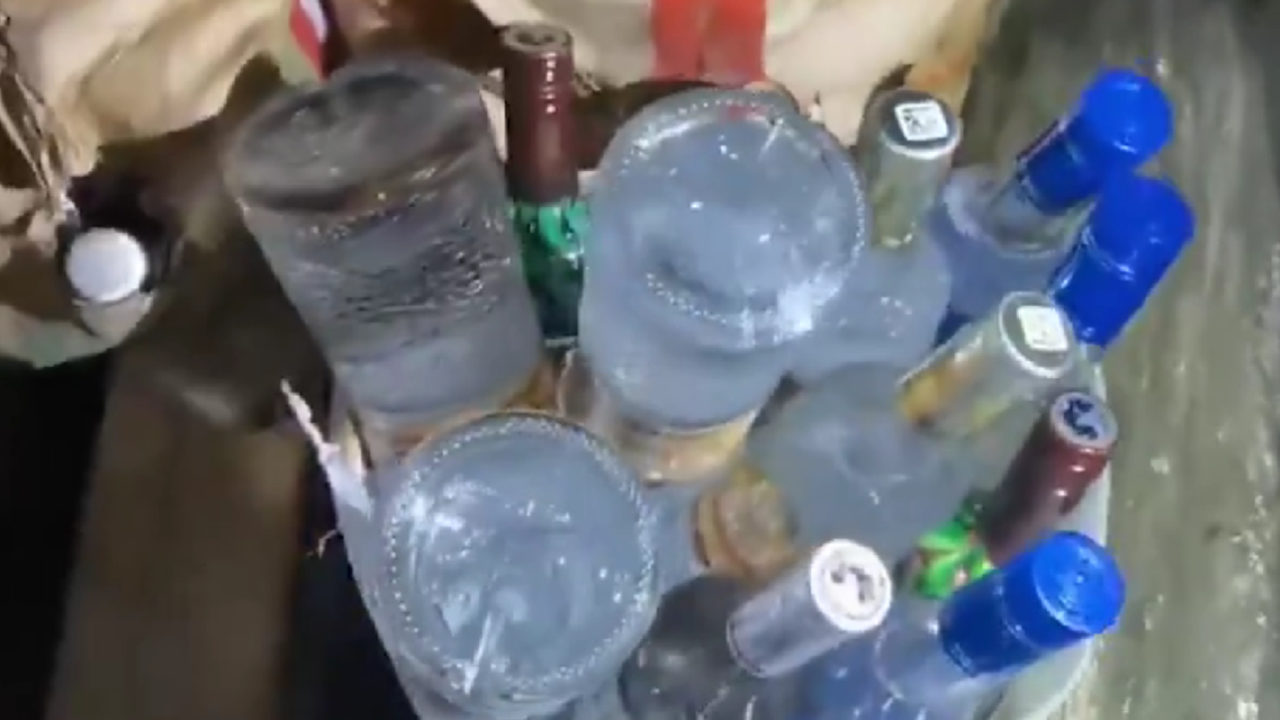 Više od 40 mrtvih u Rusiji nakon konzumiranja ilegalnog alkohola