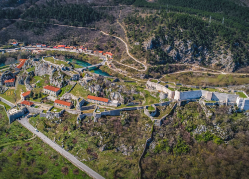 Razgledavanje tvrđave i zipline preko Krke: Grad Knin sudjeluje u Danima otvorenih vrata EU projekata