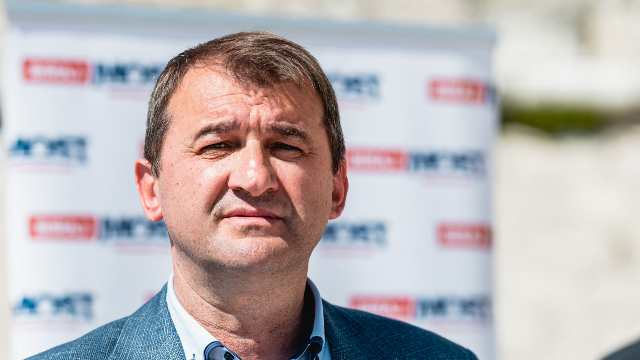 Ledenko i Grmoja: Ministrica Obuljen Koržinek mora odstupiti