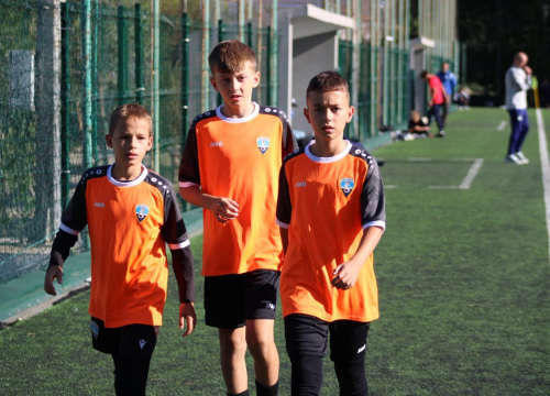 Fotografija 3 - FOTO Mlađi pioniri Šibenika sudjelovali na turniru 'Mali Zmaj 2025'