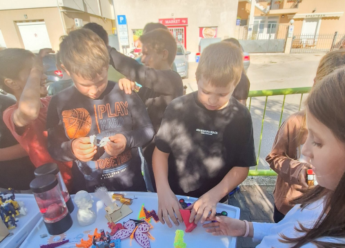 Fotografija 2 - Šibenski osnovnoškolci otkrili čaroliju znanosti uz Teslinu STEM akademiju