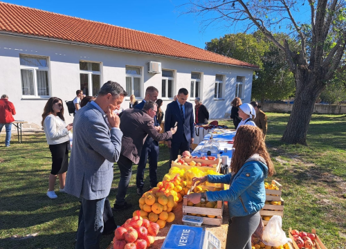 Fotografija 1 - Čuvarice tradicije i stup zajednice: U Pakovom Selu obilježen Svjetski dan seoskih žena