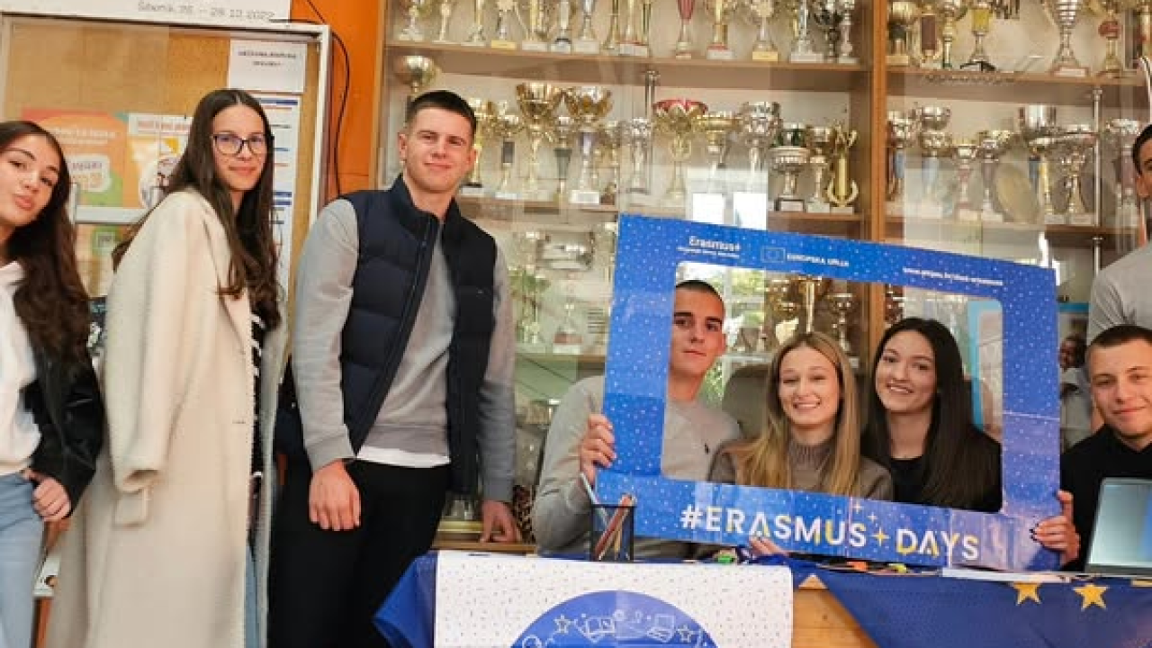 U Ekonomskoj školi provedena edukacija o mogućnostima sudjelovanja u Erasmus+ projektima