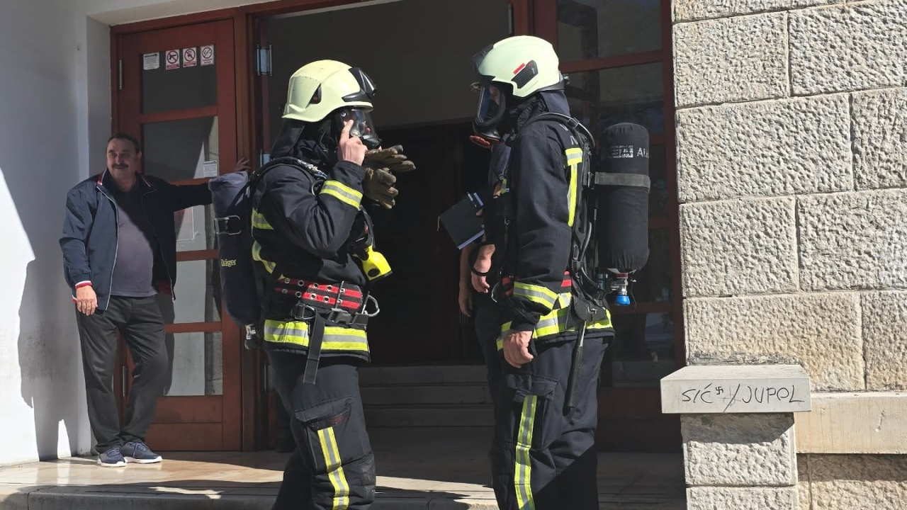 Važnost brze reakcije: Održana protupožarna vježba u zgradi šibenske Gimnazije