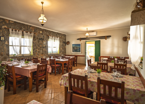 Fotografija 22 - FOTO Petkom se u Konobi Oli uživa u dalmatinskoj spizi, pjesmi i odličnoj atmosferi!