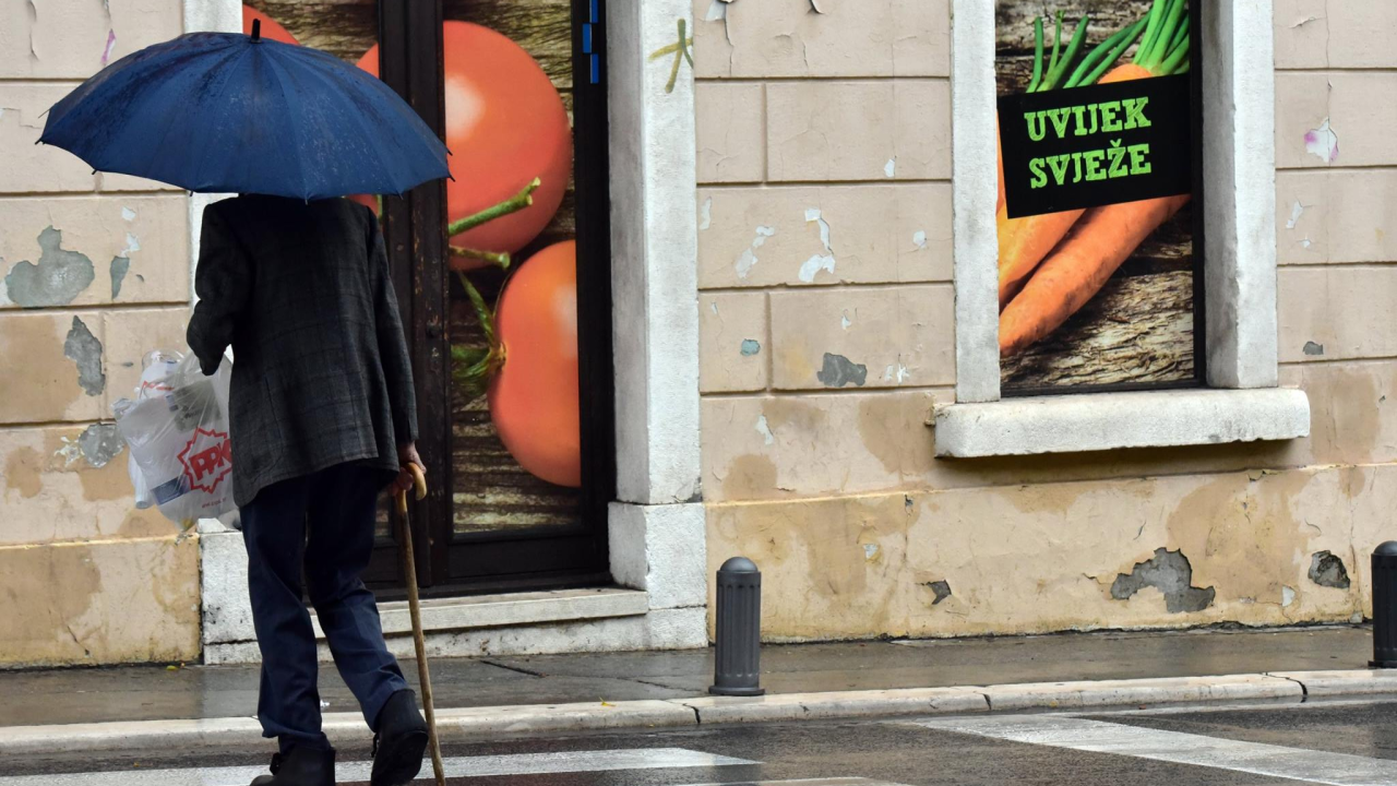 Danas počinje isplata za 19 tisuća građana, a u utorak za njih više od 144.000