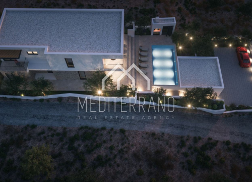 Fotografija 3 - Luksuz uz more: Izdvojili smo najljepše vile s bazenima u okolici Šibenika do 1,6 milijuna eura