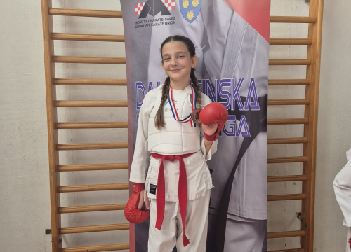 Fotografija 18 - FOTO Vikend pun borbi za Karate klub Phoenix: Sudjelovao na dva turnira, vratio se sa 19 medalja