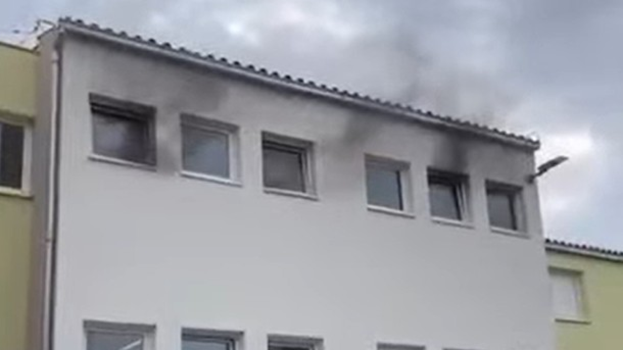 Požar u Osnovnoj školi u Vodicama ugašen: 'Zahvaljujemo svim službama na brzoj reakciji'