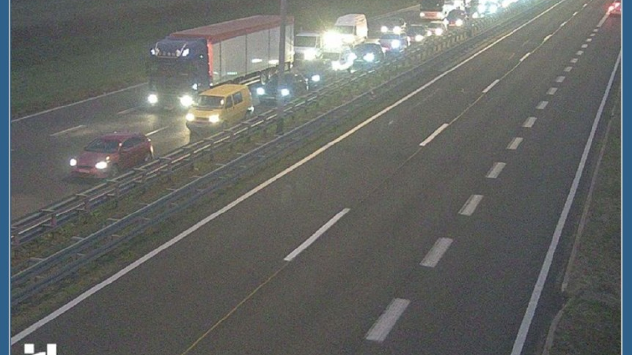 HAK upozorava: Nesreća na A1, kolnici mokri i skliski, magla smanjuje vidljivost