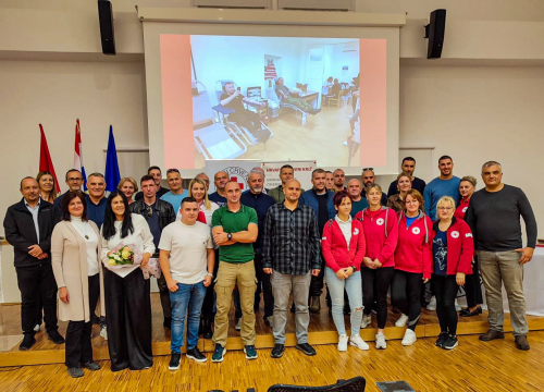 Crveni križ Knin obilježio Dan darivatelja krvi: 'Prikupili 670 doza samo u ovoj godini'