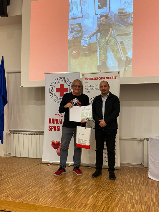 Crveni križ Knin obilježio Dan darivatelja krvi: 'Prikupili 670 doza krvi samo u ovoj godini'