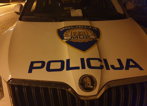 Pokušaj ubojstva u Glini: Majka spriječila tragediju i spasila sina iz plamena