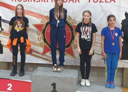 Fotografija 2 - FOTO Hrvačima Šibenika dvije medalje s Prvenstva Hrvatske te tri s tuzlanskog turnira