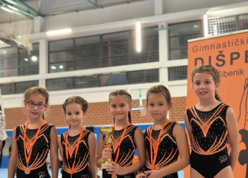 Fotografija 11 - FOTO Gimnastičari Dišpeta ugostili zadnje kolo regije Jug: Spremni za prvenstva države i Balkana