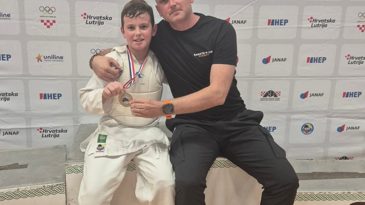 Karate klub Phoenix uzeo tri medalje na Prvenstvu Hrvatske: Đani i Nela viceprvaci države