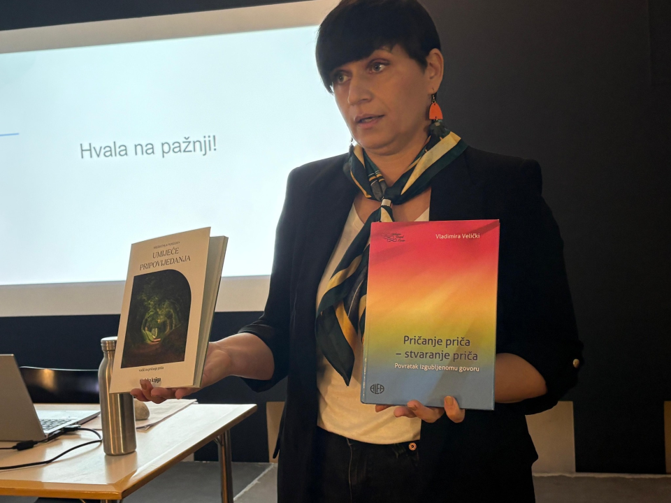 Održana edukacija Željane Bulat o primjeni pripovijedanja u knjižnicama