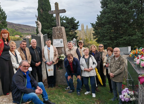 Obljetnica Hrvatskog kraljevstva: Nova spomen ploča postavljena na groblju sv. Jure u Rupama