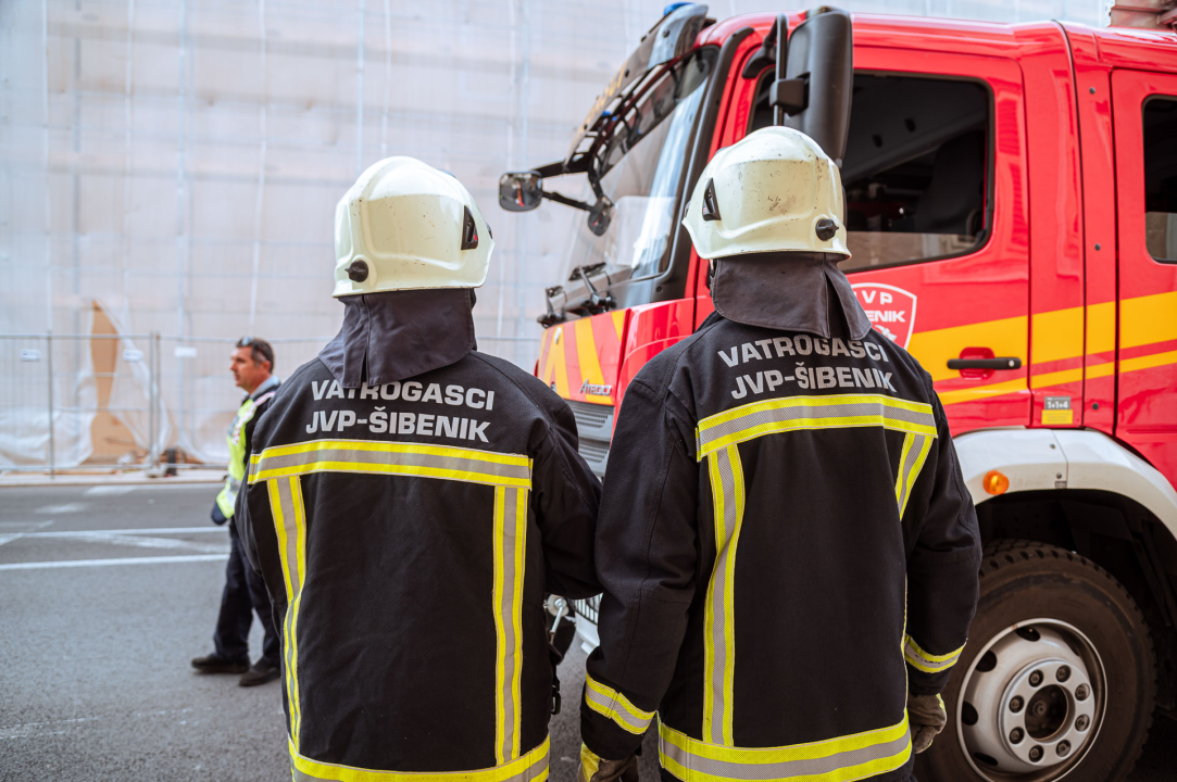 Vatrogasna vježba spašavanja i evakuacije učenika