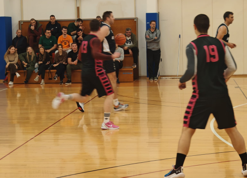 Fotografija 18 - FOTO Počeo ŠRKL: Karika počela obranu naslova pobjedom protiv prošlosezonskog finalista