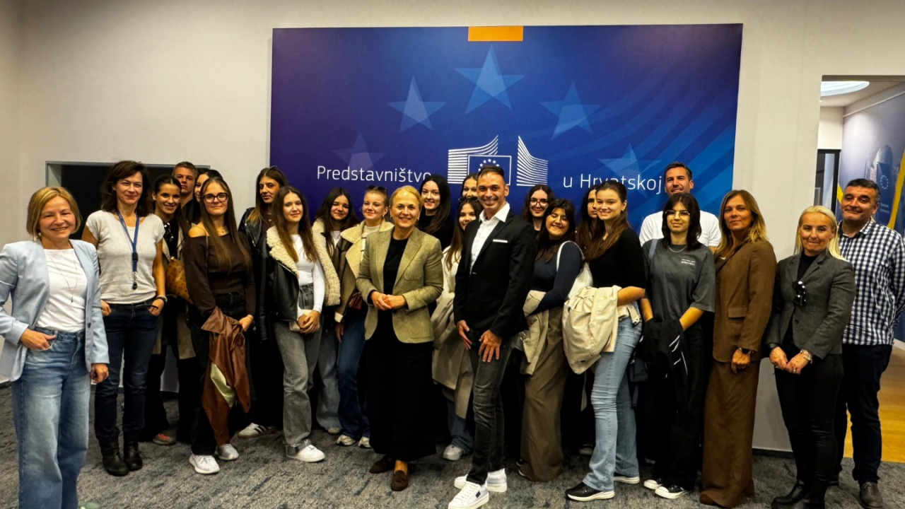 Učenici Ekonomske škole u Kući Europe sudjelovali u simulaciji rada Europskog parlamenta